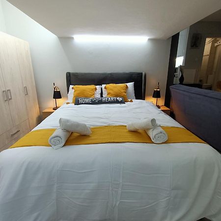 Apartamento Urban Nest Atenas Exterior foto